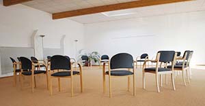 IAG.BOCHUM Stressbewältigung durch Achtsamkeit - MBSR (mindfulness based stress reduction) und andere achtsamkeitsbasierte Verfahren Marlies Sonnentag,  M.Sc. M.Th.